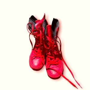 Converse Chuck Taylors